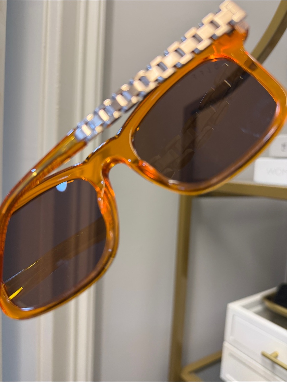Diff Chance Sunglasses In Orange Acetate - Picture 8 of 11